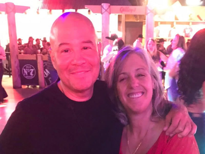 Alphonso Aguilar, recipiente de un trasplante de corazón, con su compañera de baile de mucho tiempo, Irene Byrne. (Foto cortesía de Irene Byrne)