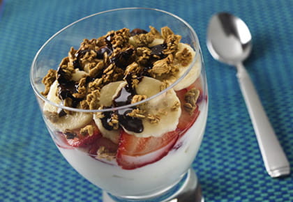 Banana Split Berry Yogurt Parfaits