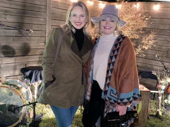 heart disease survivor Heather and friend